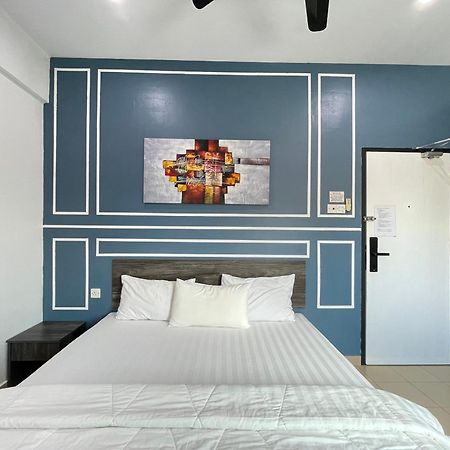 Mr Homestay Hotelstyle Room Телук-Інтан Екстер'єр фото
