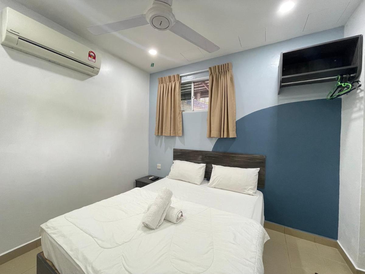 Mr Homestay Hotelstyle Room Телук-Інтан Екстер'єр фото