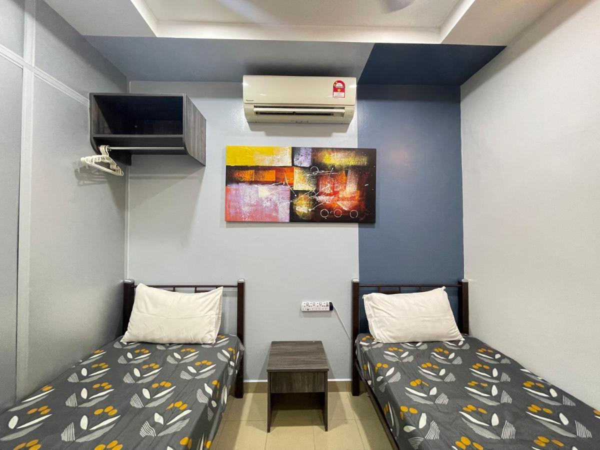 Mr Homestay Hotelstyle Room Телук-Інтан Екстер'єр фото