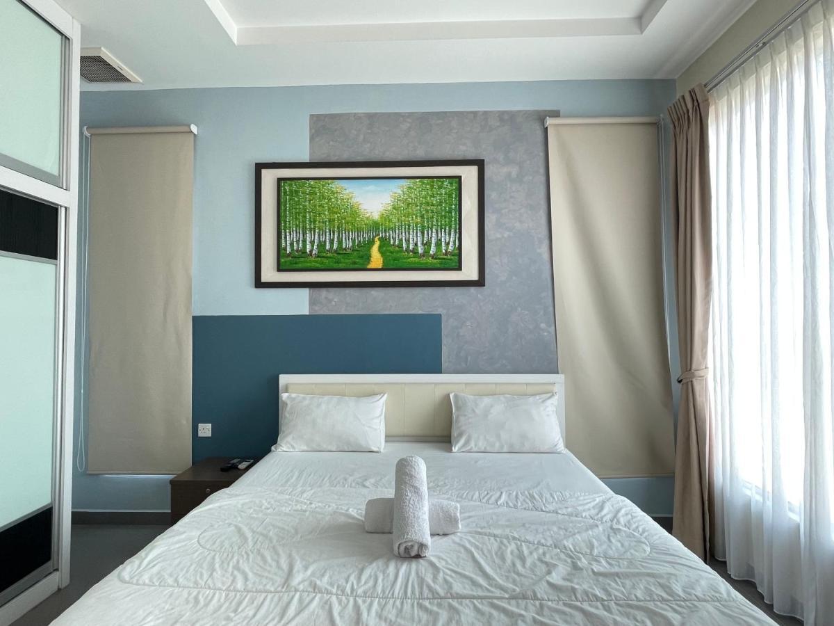 Mr Homestay Hotelstyle Room Телук-Інтан Екстер'єр фото